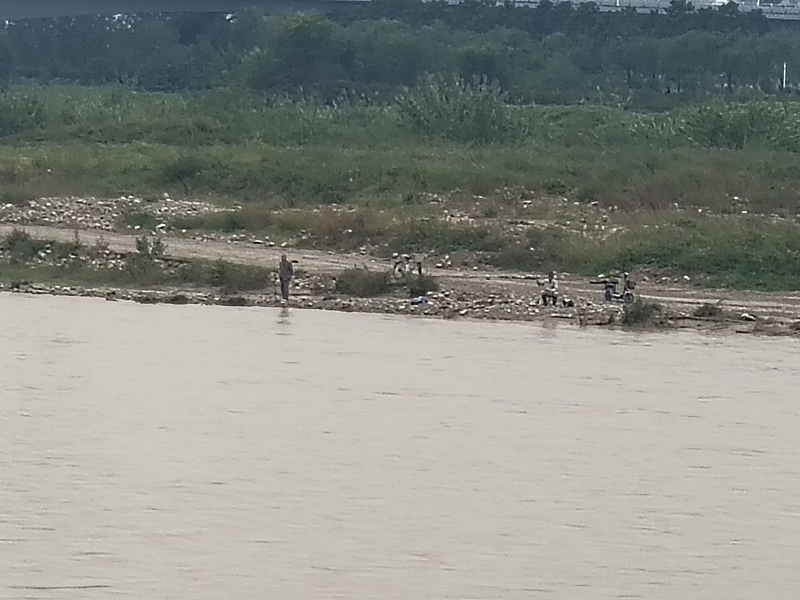 不文明旅游 不文明垂钓煞风景